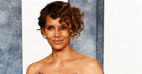 halle berry young nude|Halle Berry, 56, strips completely NUDE as fans rush to。